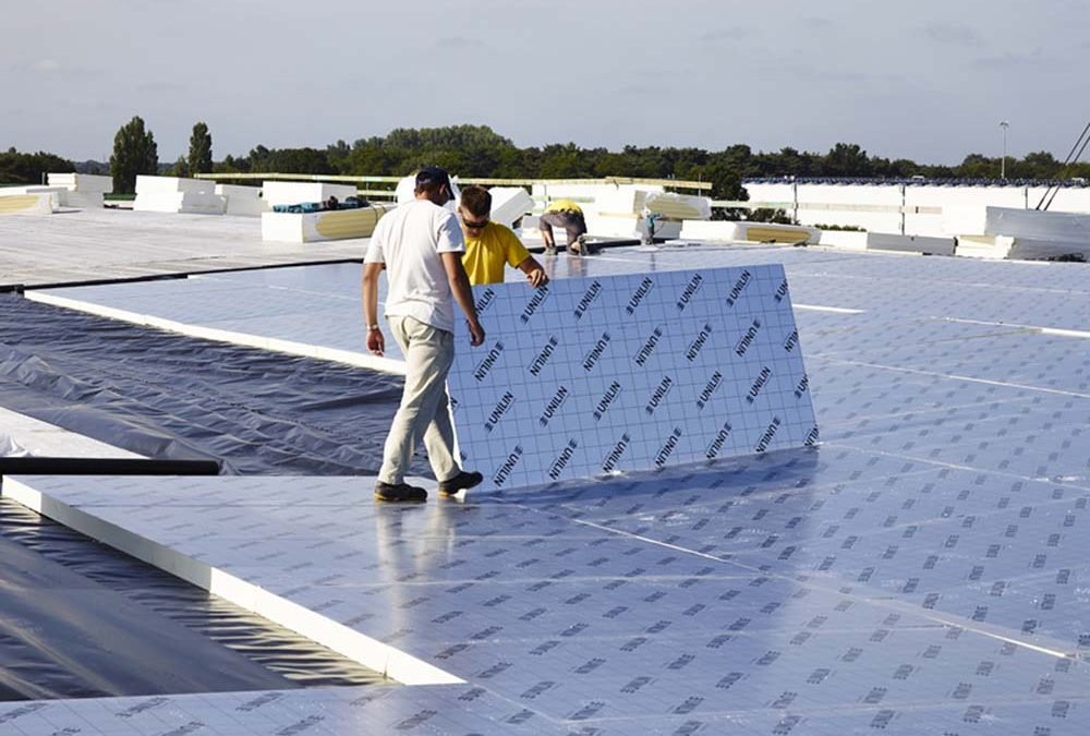 حلول عزل أسطح شاملة ضد المياه والحرارة بأسعار تنافسية في الدمام.