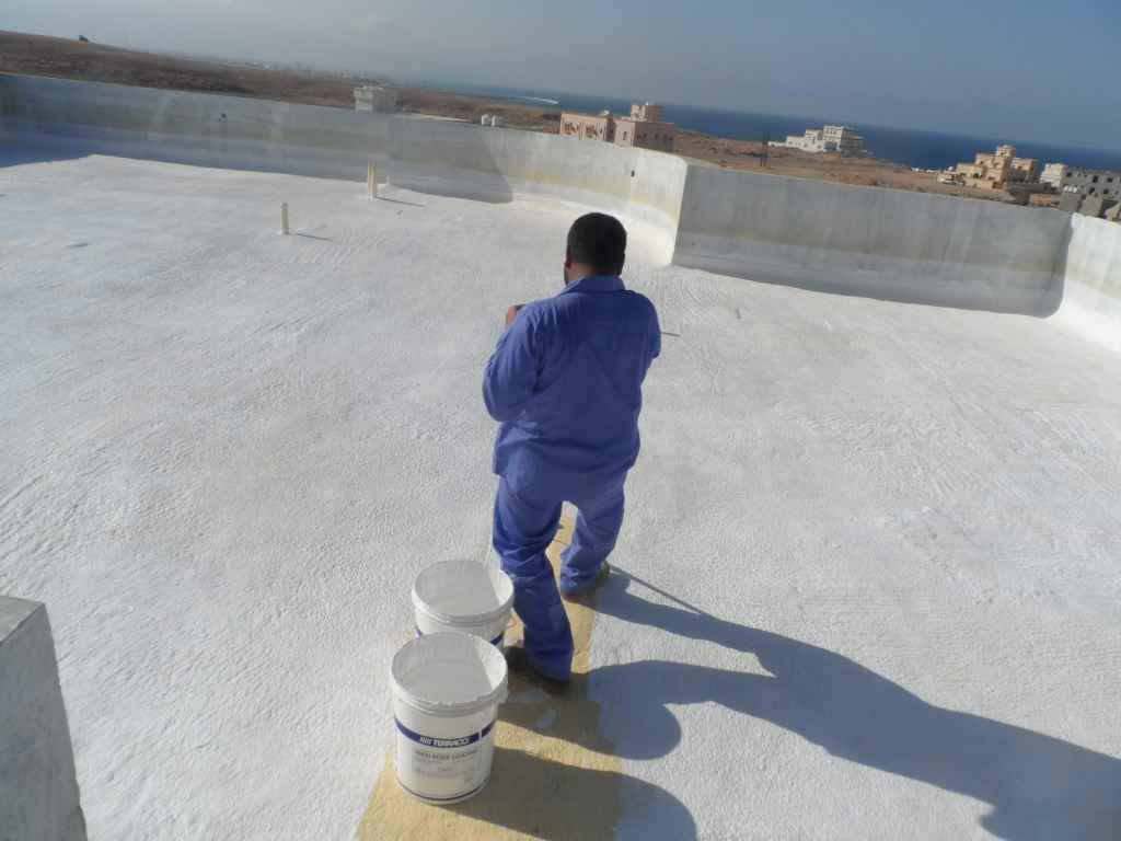 شركة عزل أسطح في الدمام مع ضمان طويل بأسعار مناسبة لجميع العملاء.